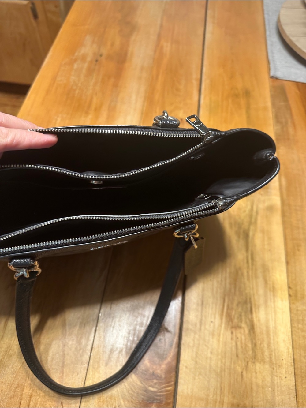 Coach Black Signature Satchel Shoulder Bag - Picture 4 of 5